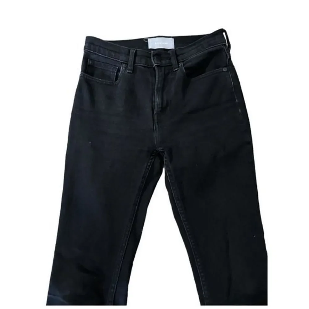 EVERLANE- Black Kick Crop Jeans with Raw Hem‎ Size 24R